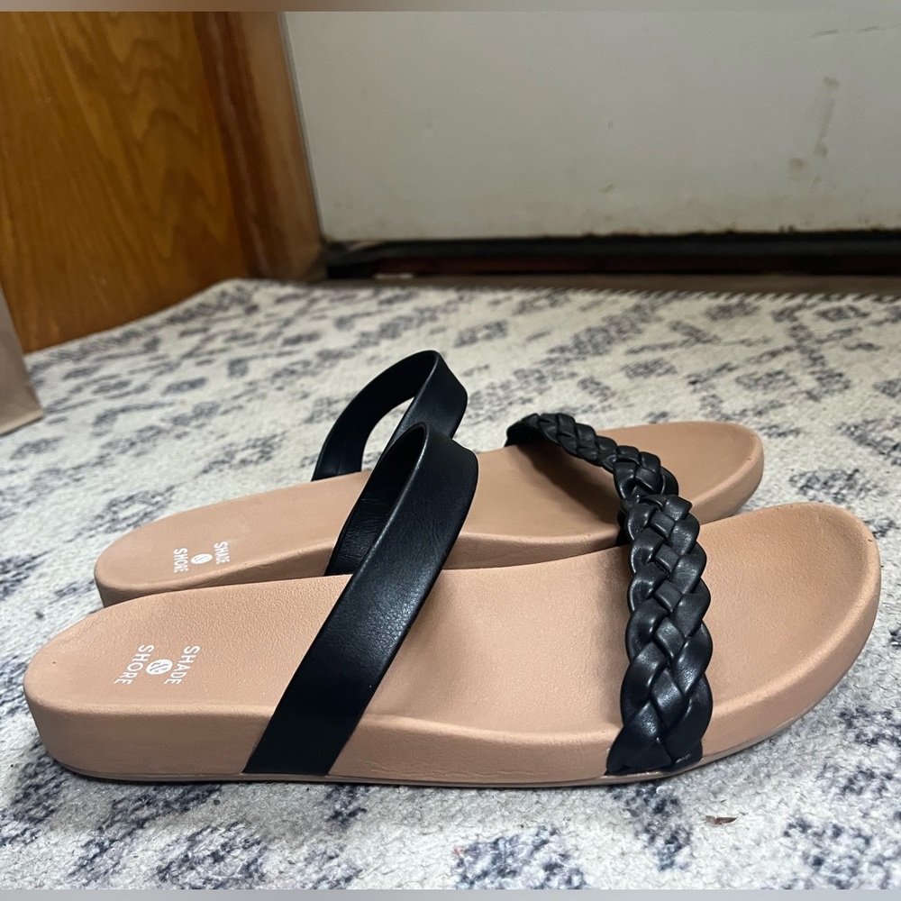 Sandles